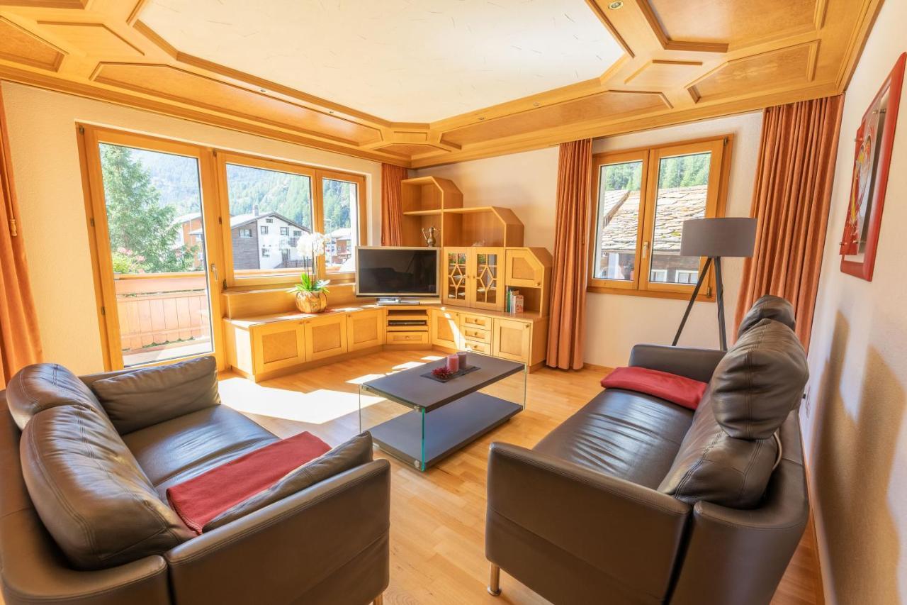 Apartments Saasunia Екстериор снимка