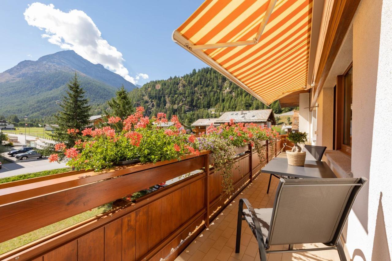 Apartments Saasunia Екстериор снимка