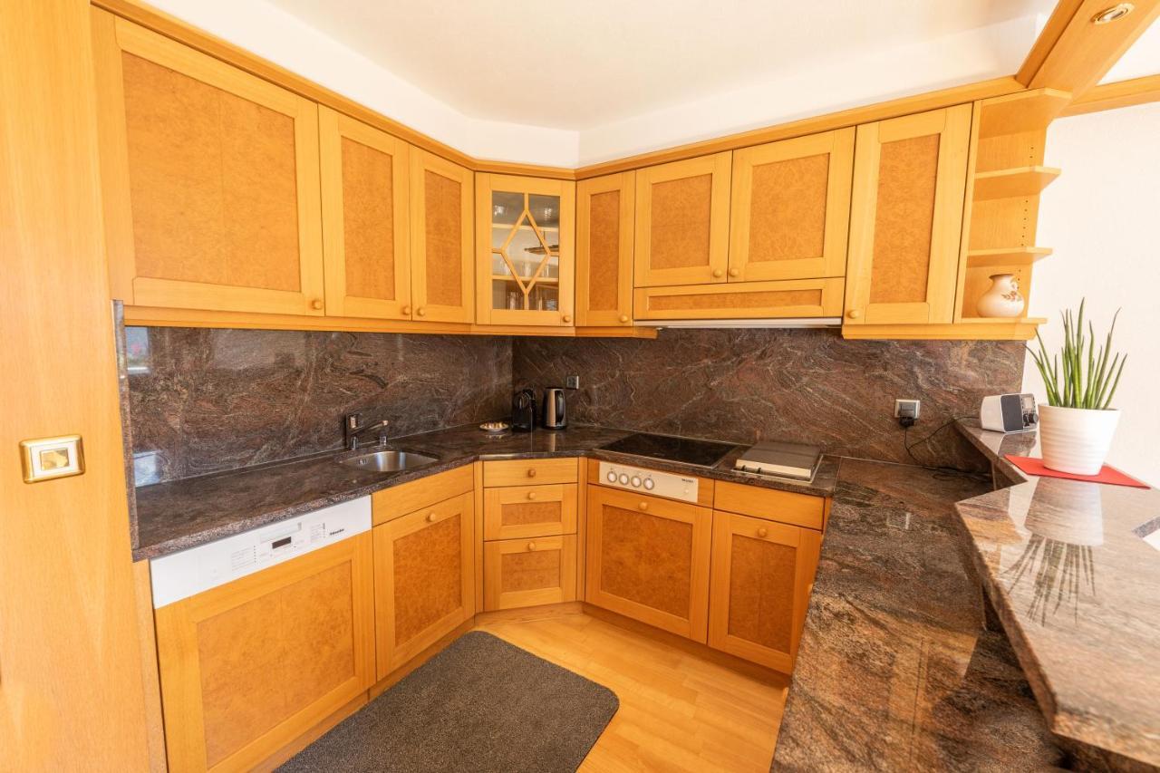 Apartments Saasunia Екстериор снимка