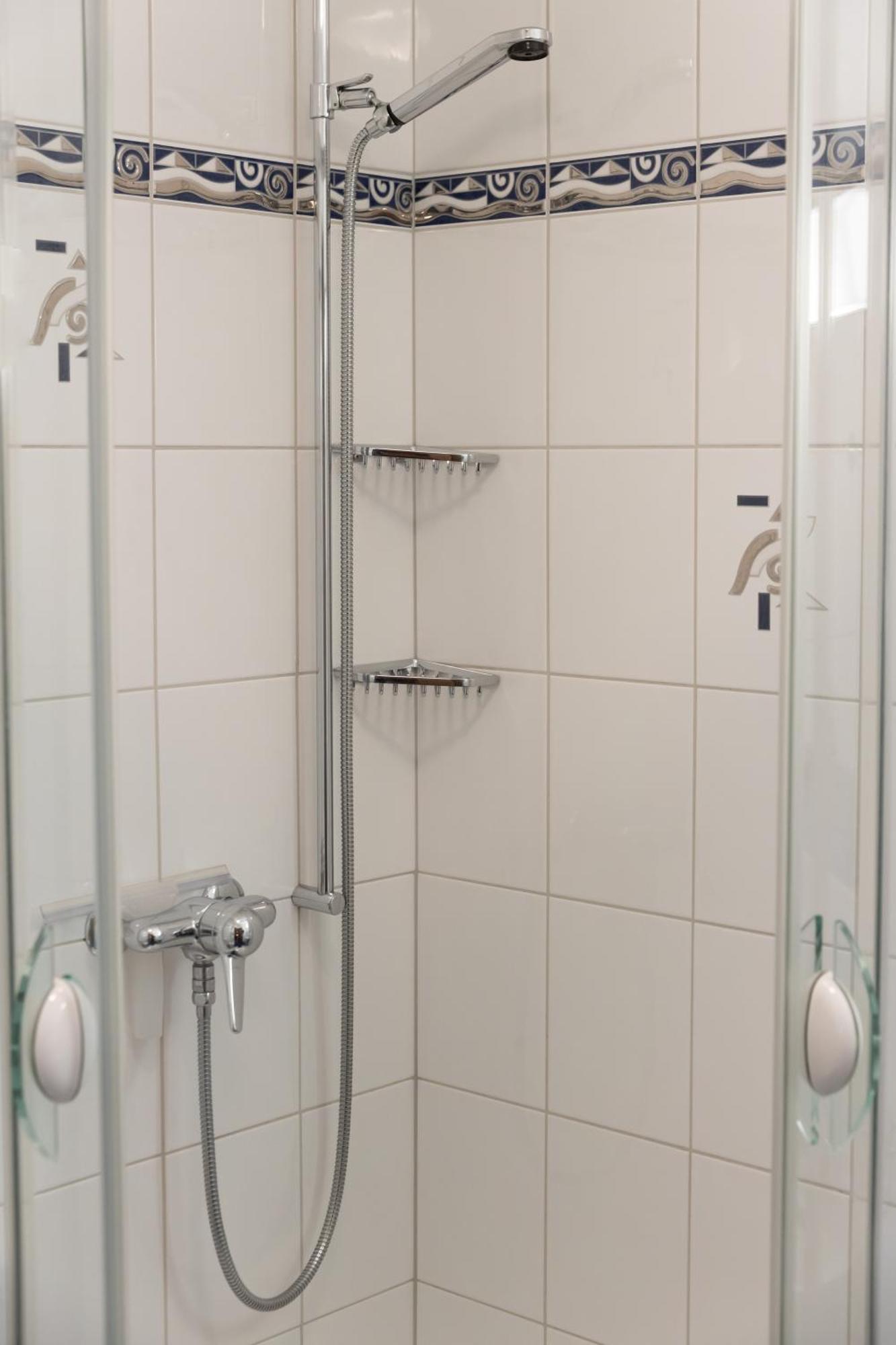 Apartments Saasunia Стая снимка